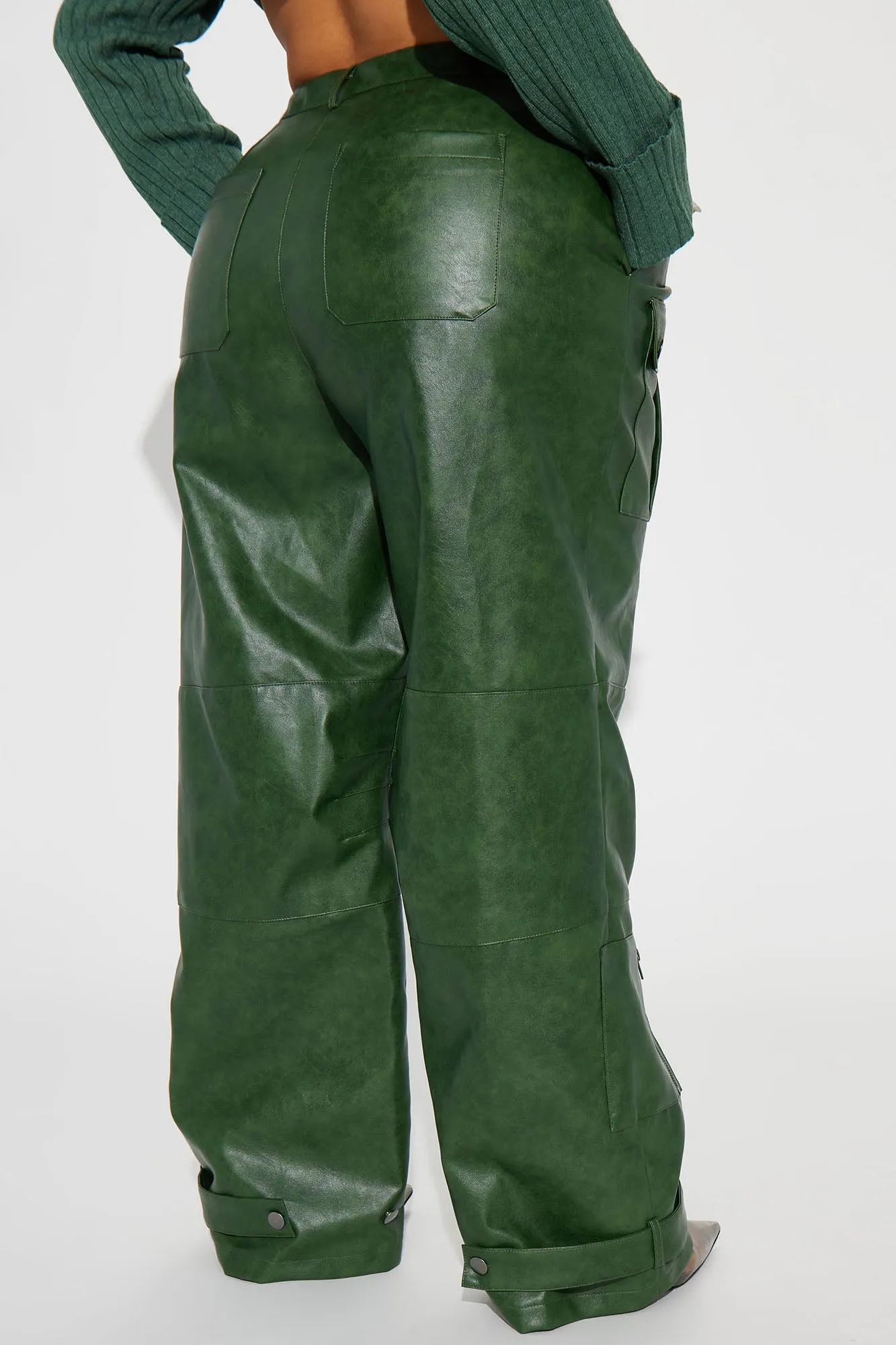 Aviva Washed Faux Leather Cargo Pant - Hunter