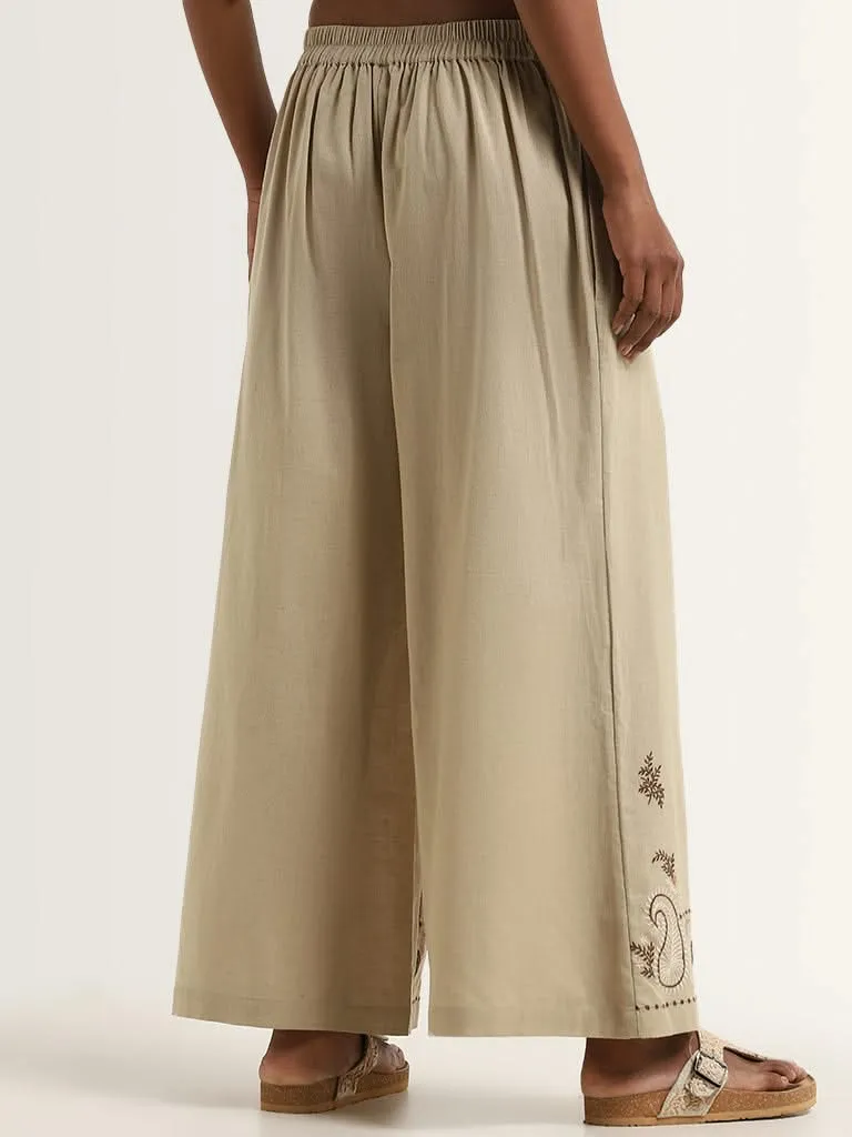 Bombay Paisley Beige Paisley Design Mid Rise Cotton Blend Pants