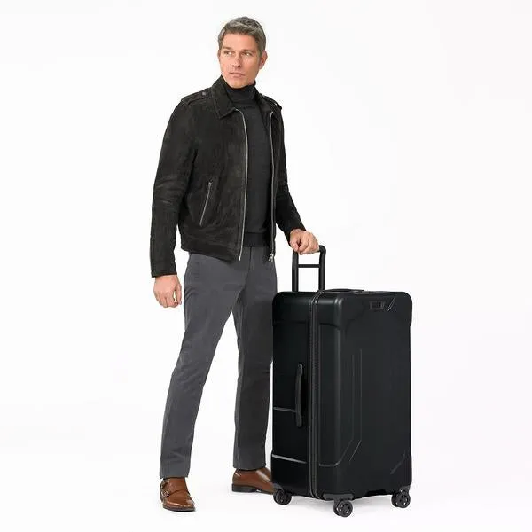 Briggs & Riley Torq Extra Large Trunk Spinner