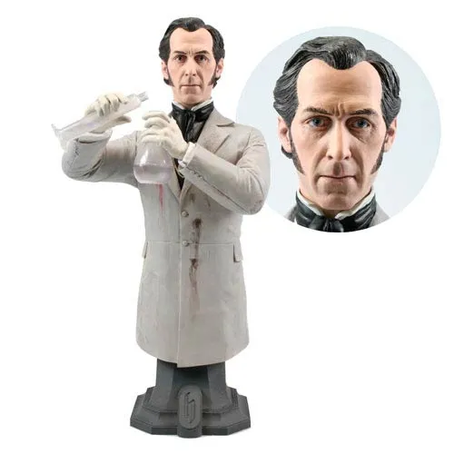 Dr Frankenstein maxi bust (Hammer Films - Peter Cushing)