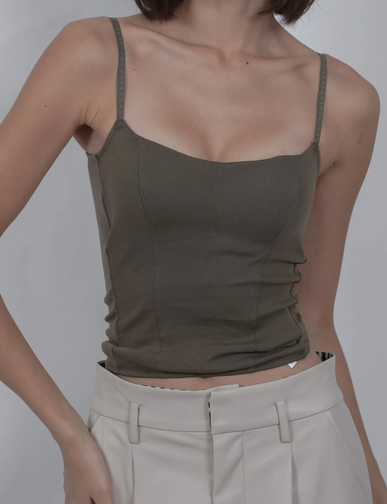 Dreamy Camisole / 松葉(khaki)