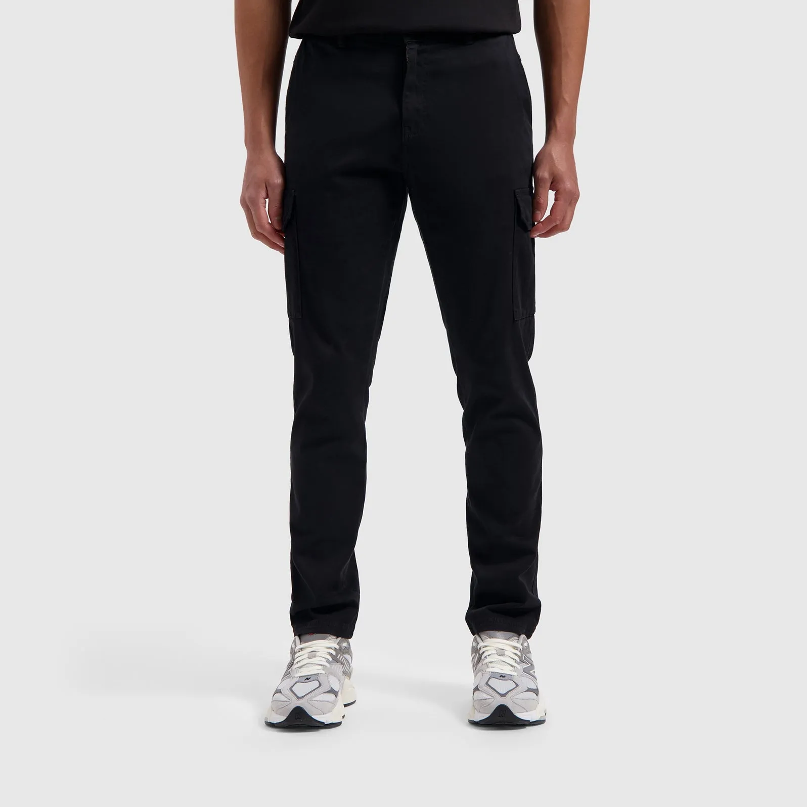 Garment Dye Cargo Pants | Black