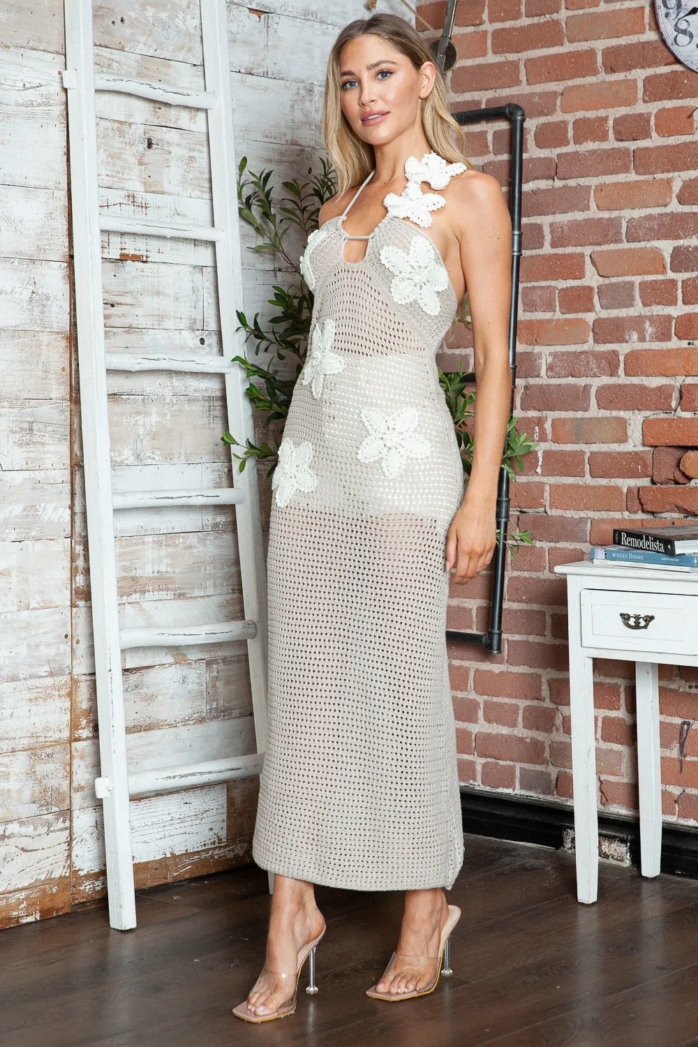 Hot Girl Crochet Flower Halter Neck Knit Maxi Dress