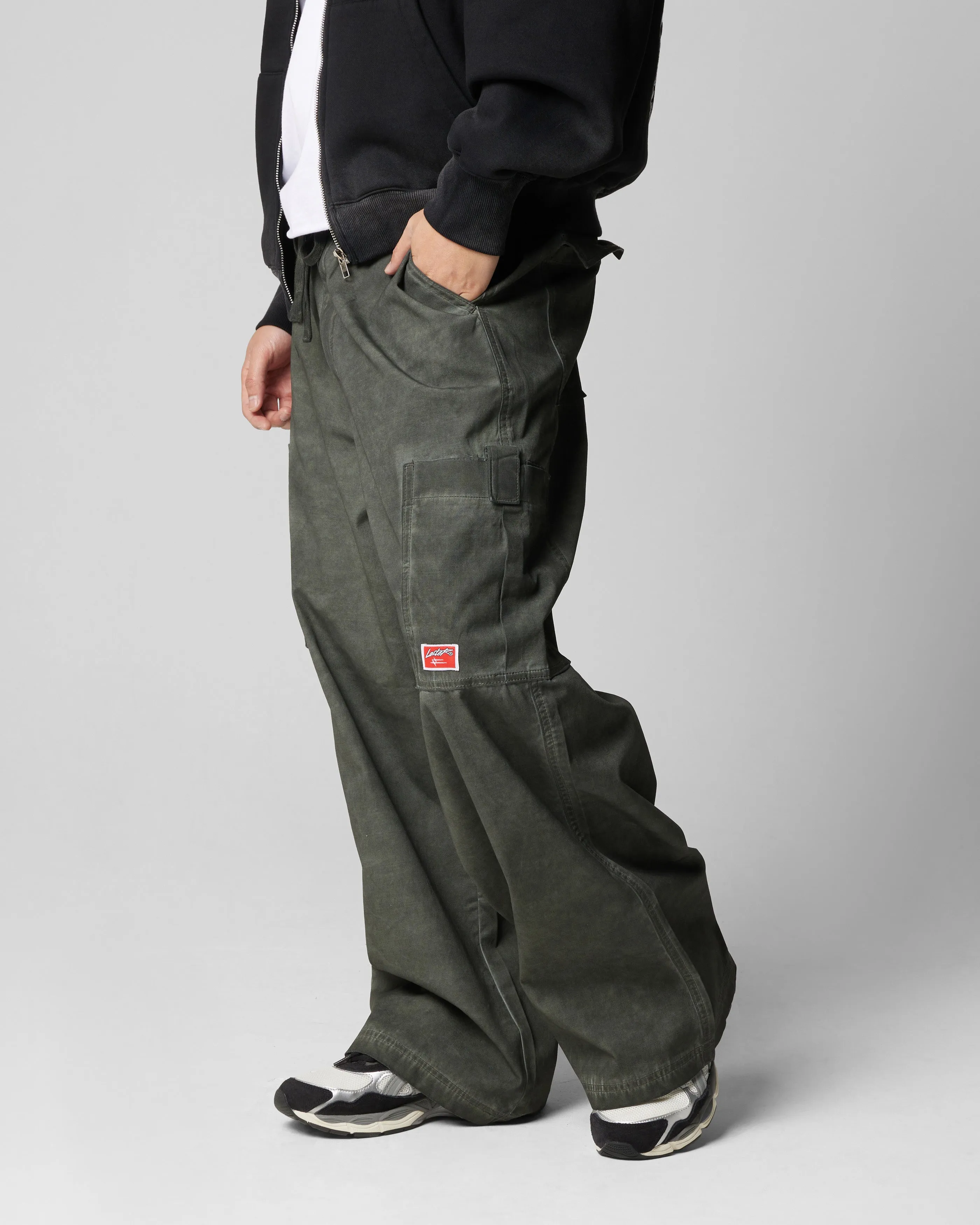 Loiter Kraven Parachute Pants Khaki