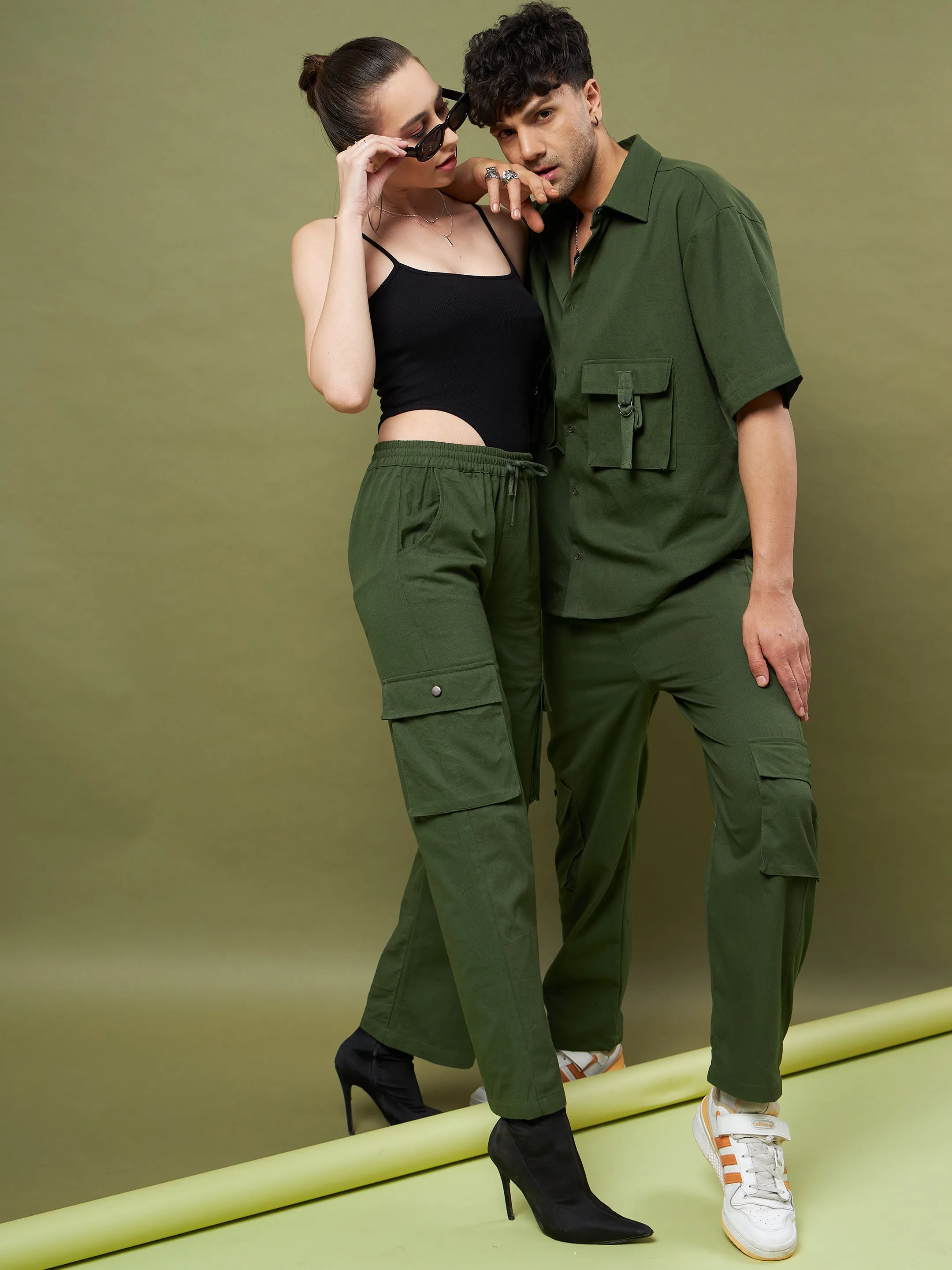 Men Olive Twill Cargo Pants