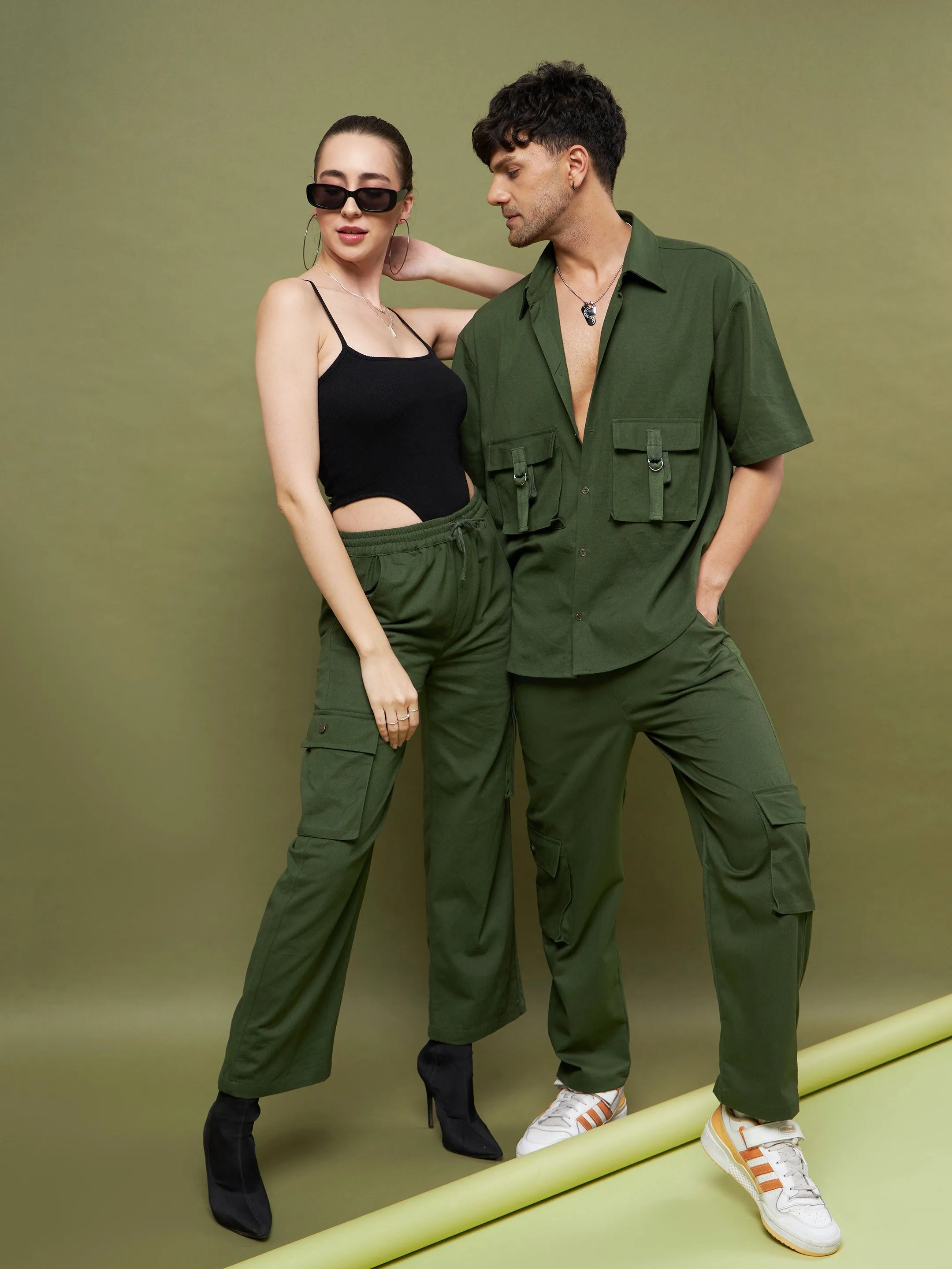 Men Olive Twill Cargo Pants