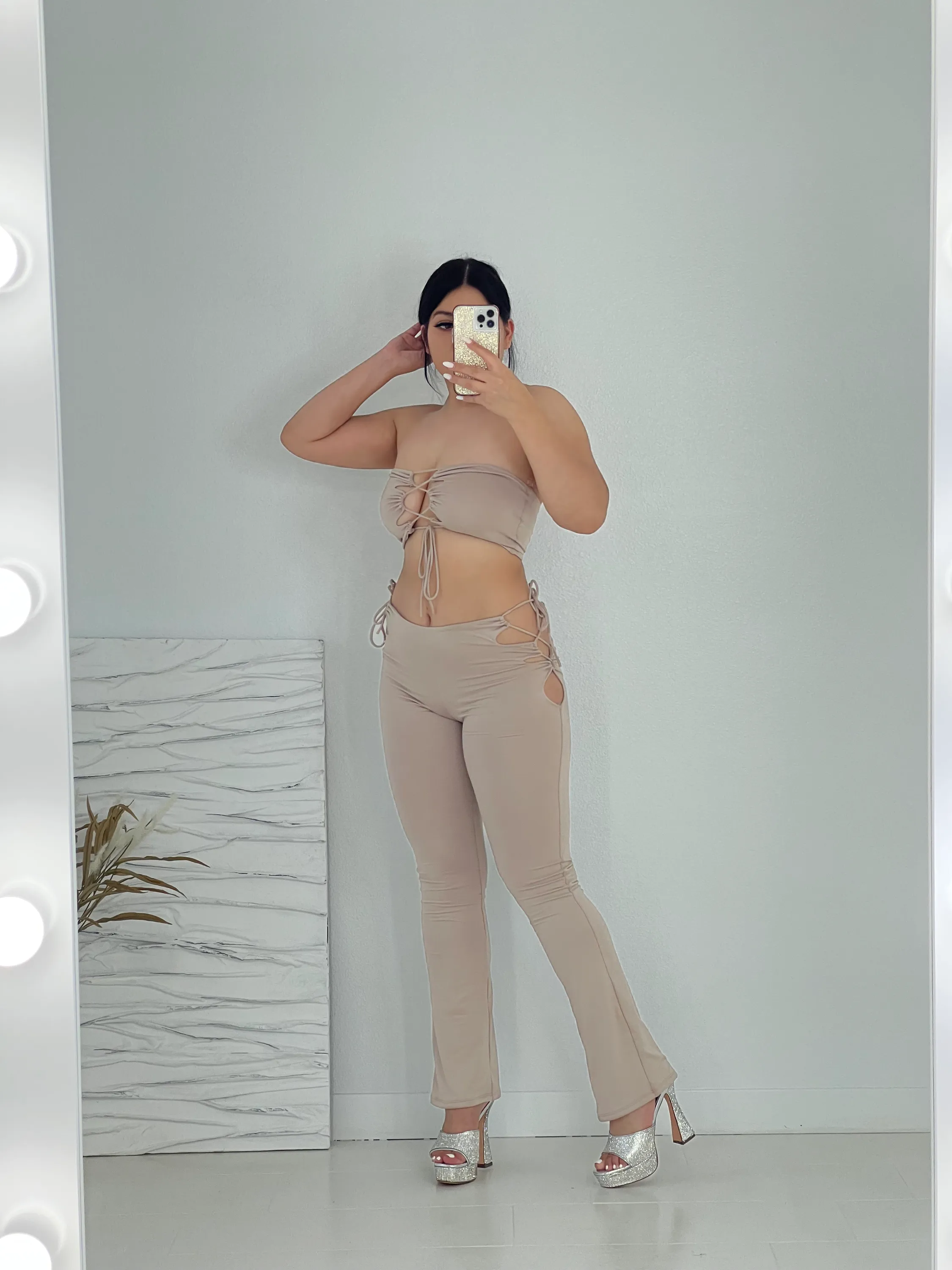 Stefani Top Flare Pants W/ Cut Outs Set