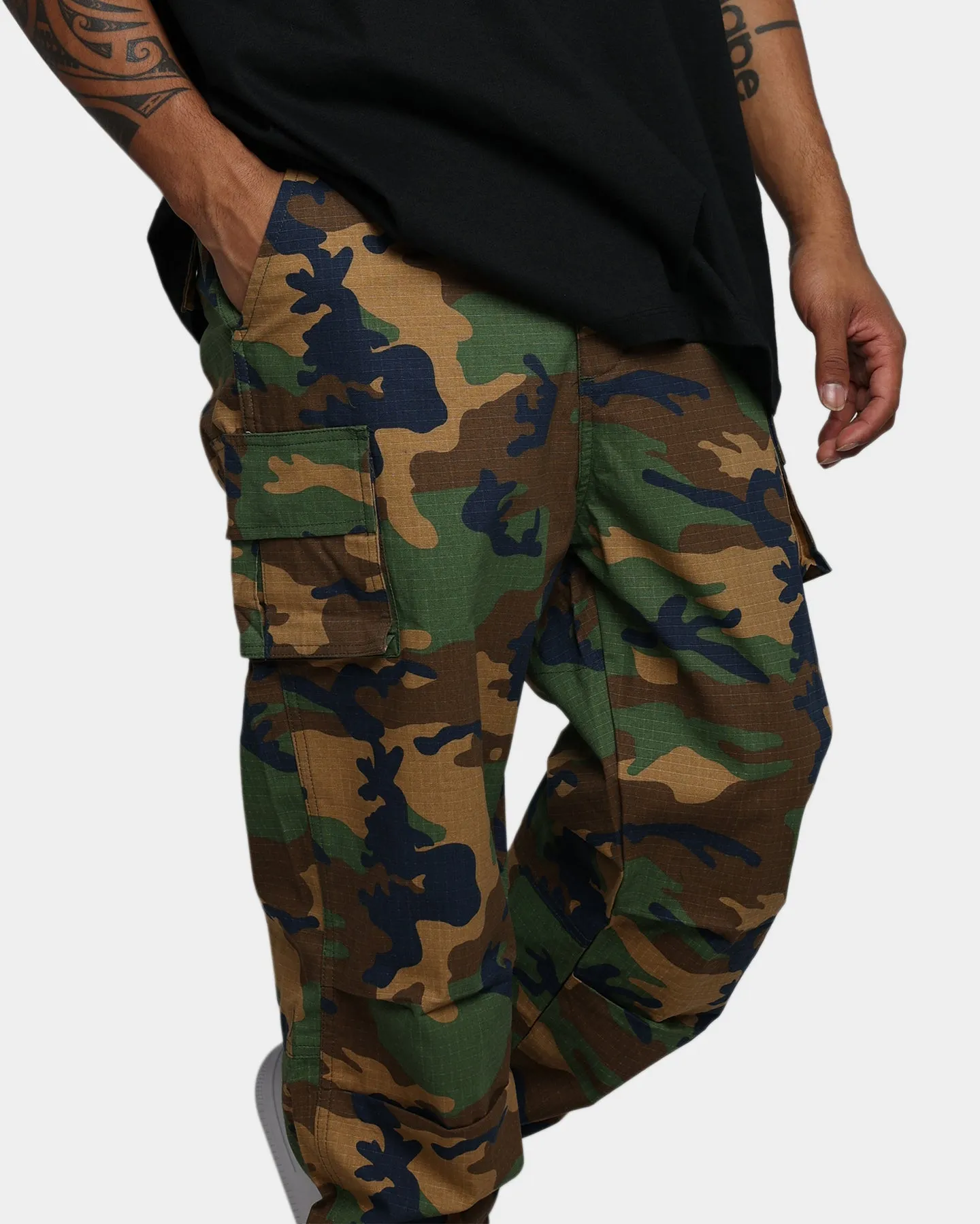 XXIII Terrun Cargo Pants Camo